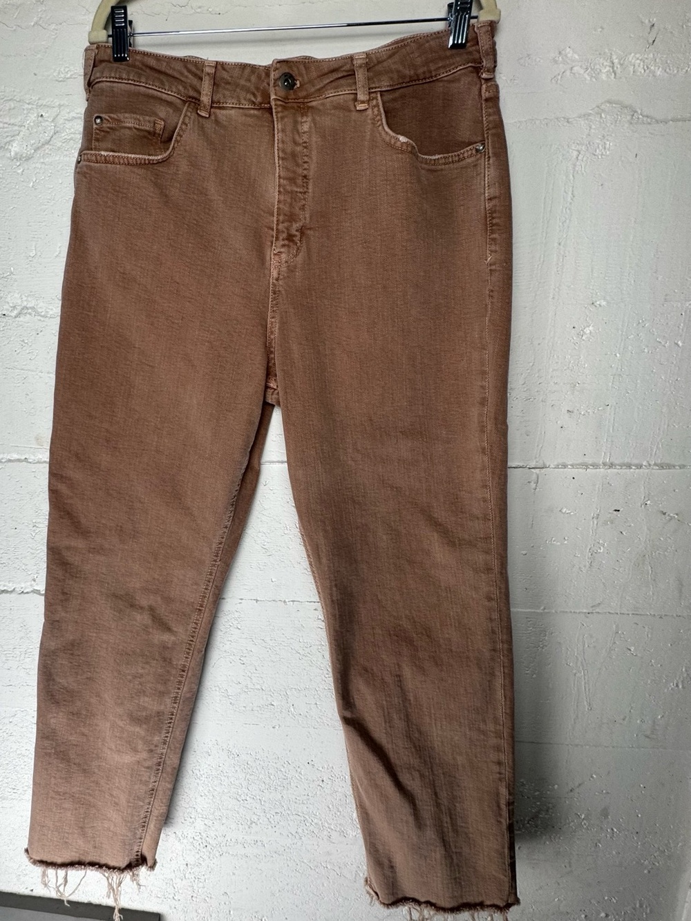 Pilcro Slim The vintage‎ Straight Jeans in Brown RAW HEM Size 32